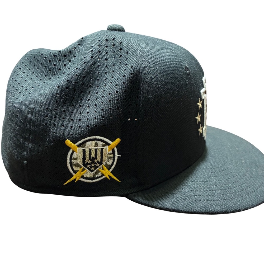 Nike True Indiana Bulls Baseball Fitted Hat Cap Camo Black White Mens S/M IB - Picture 4 of 10